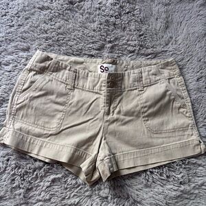 ⭐️⭐️⭐️SO beige khaki  mini shorts size 11